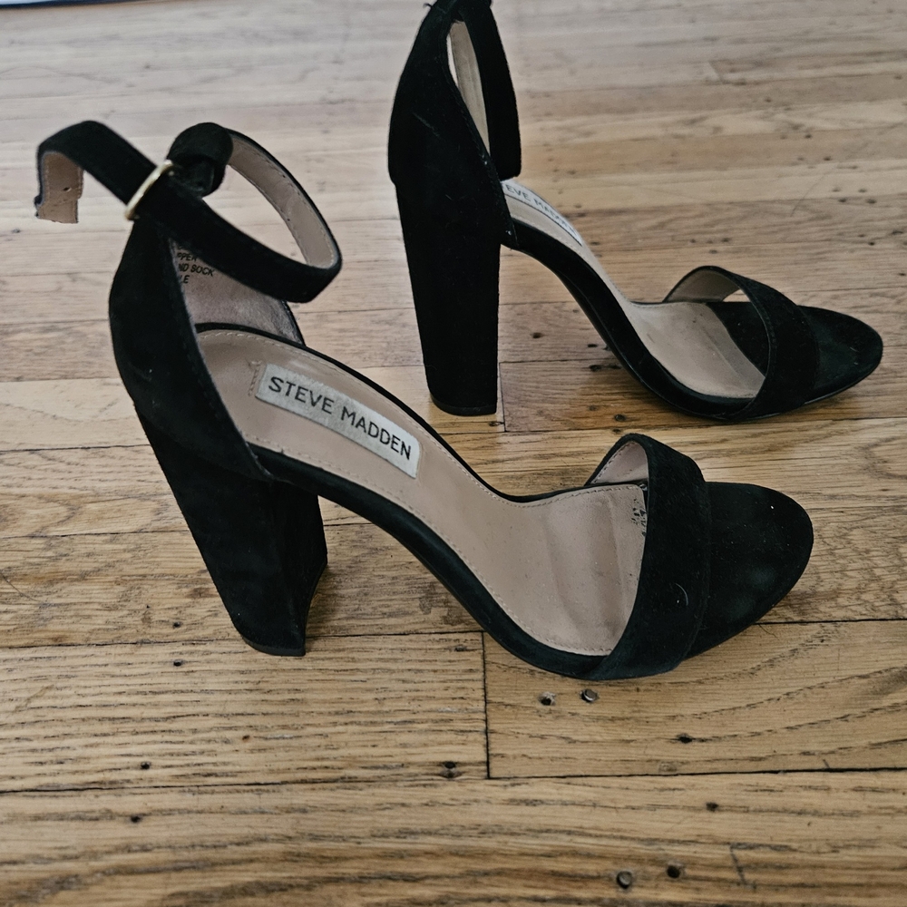 Steve Madden Black Suede Block Heel Sandals